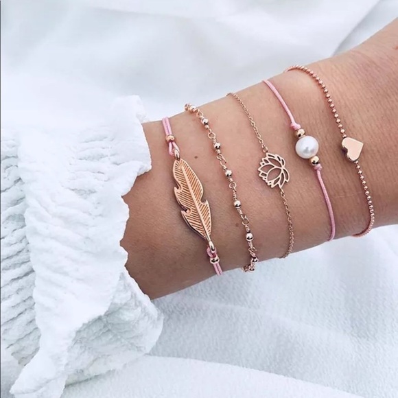 Jewelry - Bracelet